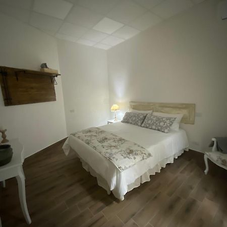 La Suite Di Laura Nápoles Exterior foto
