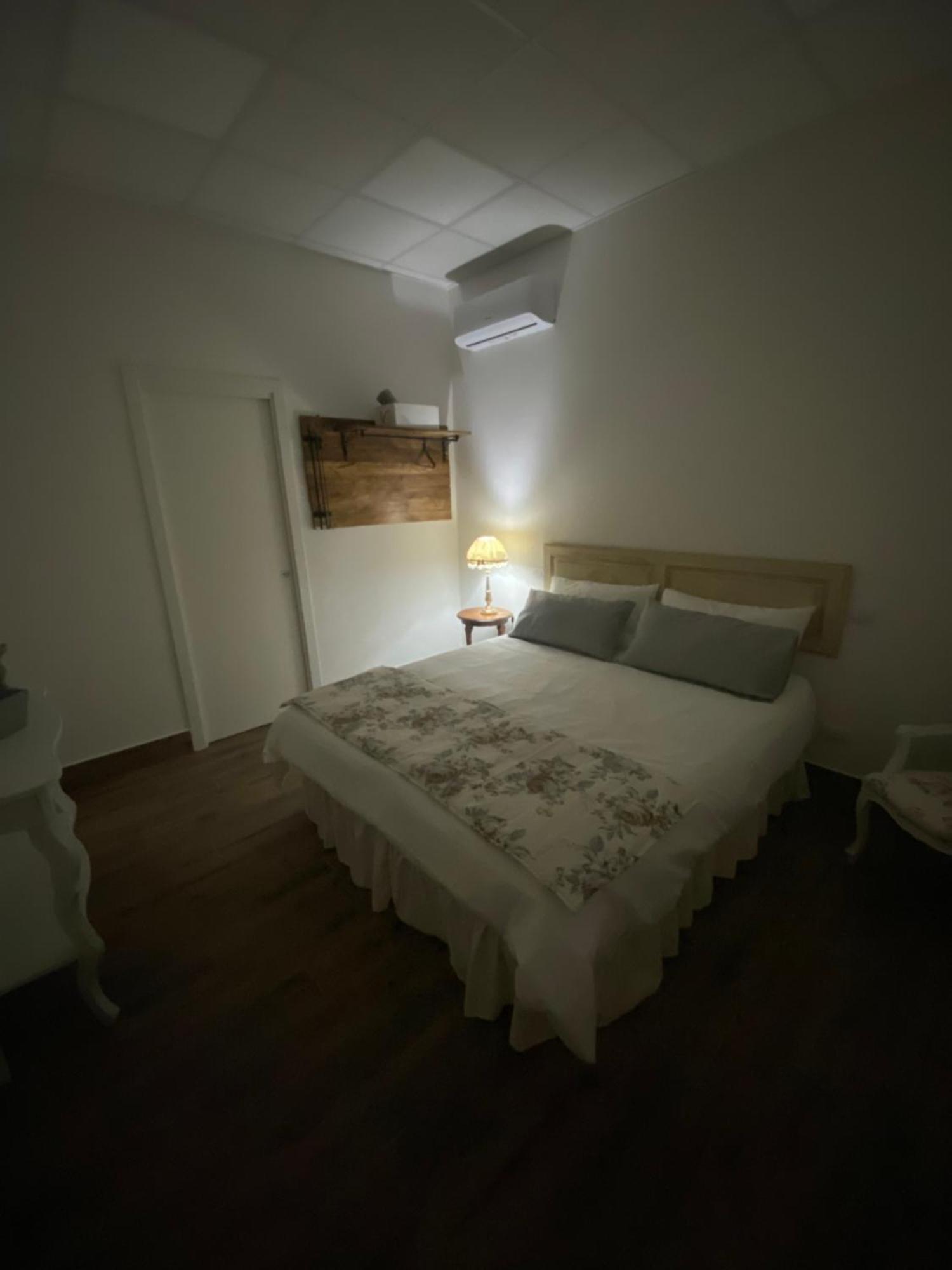 La Suite Di Laura Nápoles Exterior foto